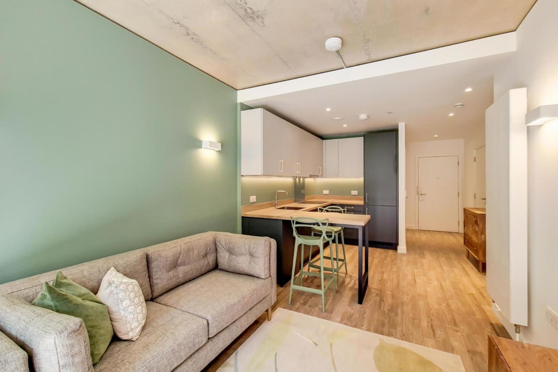 Botanical-inspired At Repton Gardens Right In The Heart Of Wembley Park Apartament Londra
