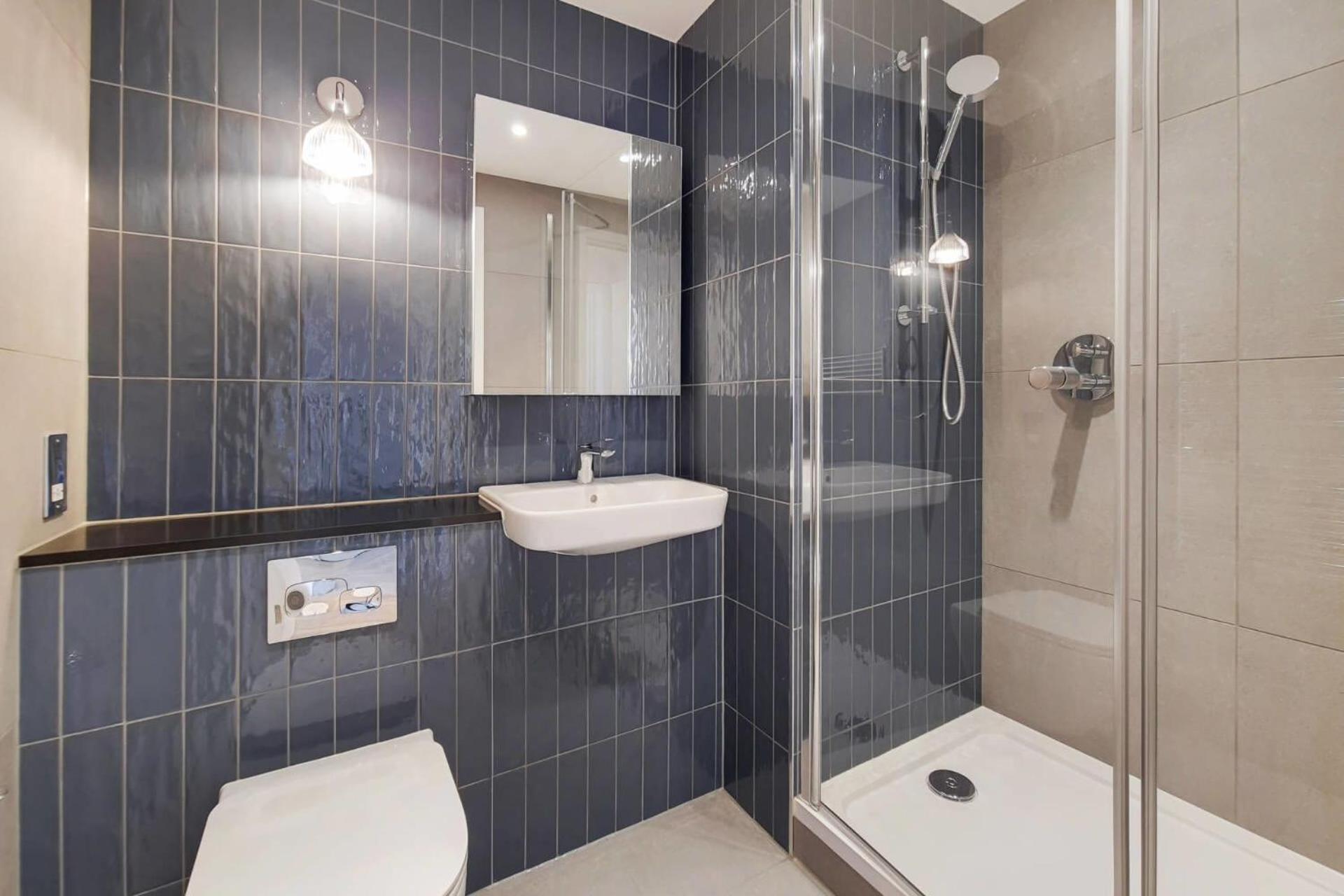Botanical-inspired At Repton Gardens Right In The Heart Of Wembley Park * Londra